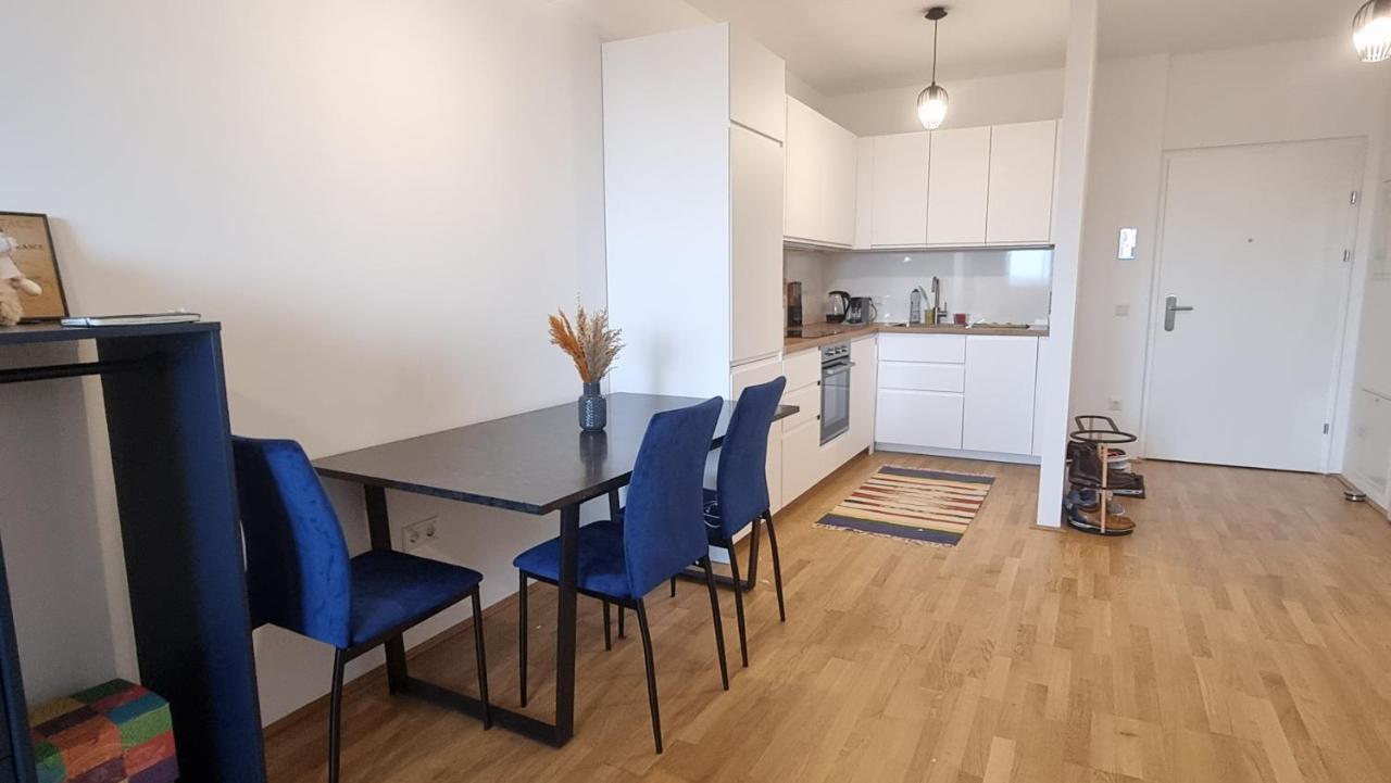 Tower-apartment In Appartement Vienne